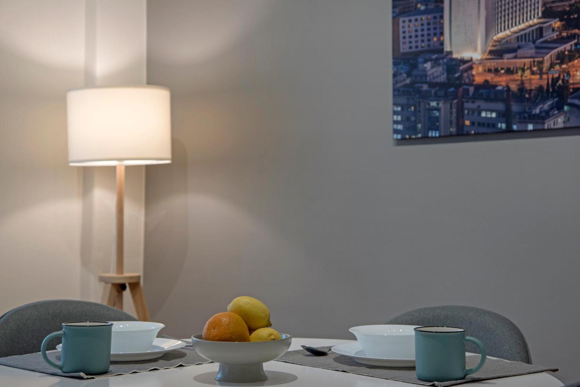 Modern Ilisian Apartment Афіни Екстер'єр фото